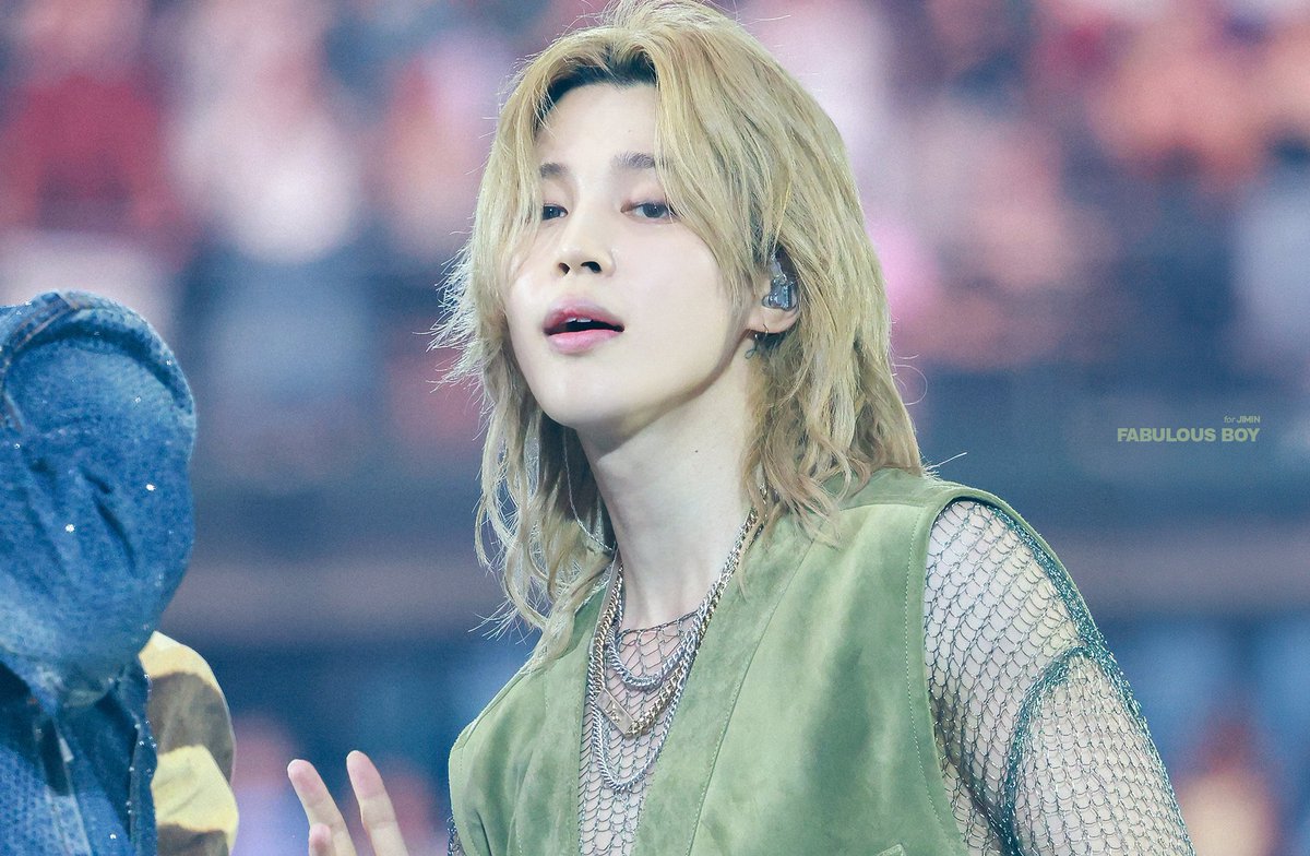 FABULOUSBOY_JM's tweet photo. 260718 BTS WORLD TOUR ARIRANG IN PARIS

예쁘다 찌미나⸝⸝ʚ̴̶̷̆ ̯ʚ̴̶̷̆⸝⸝ 

#방탄소년단 #BTS #지민 #JIMIN #ジミン 
@BTS_twt https://t.co/9o5M5z6K5J