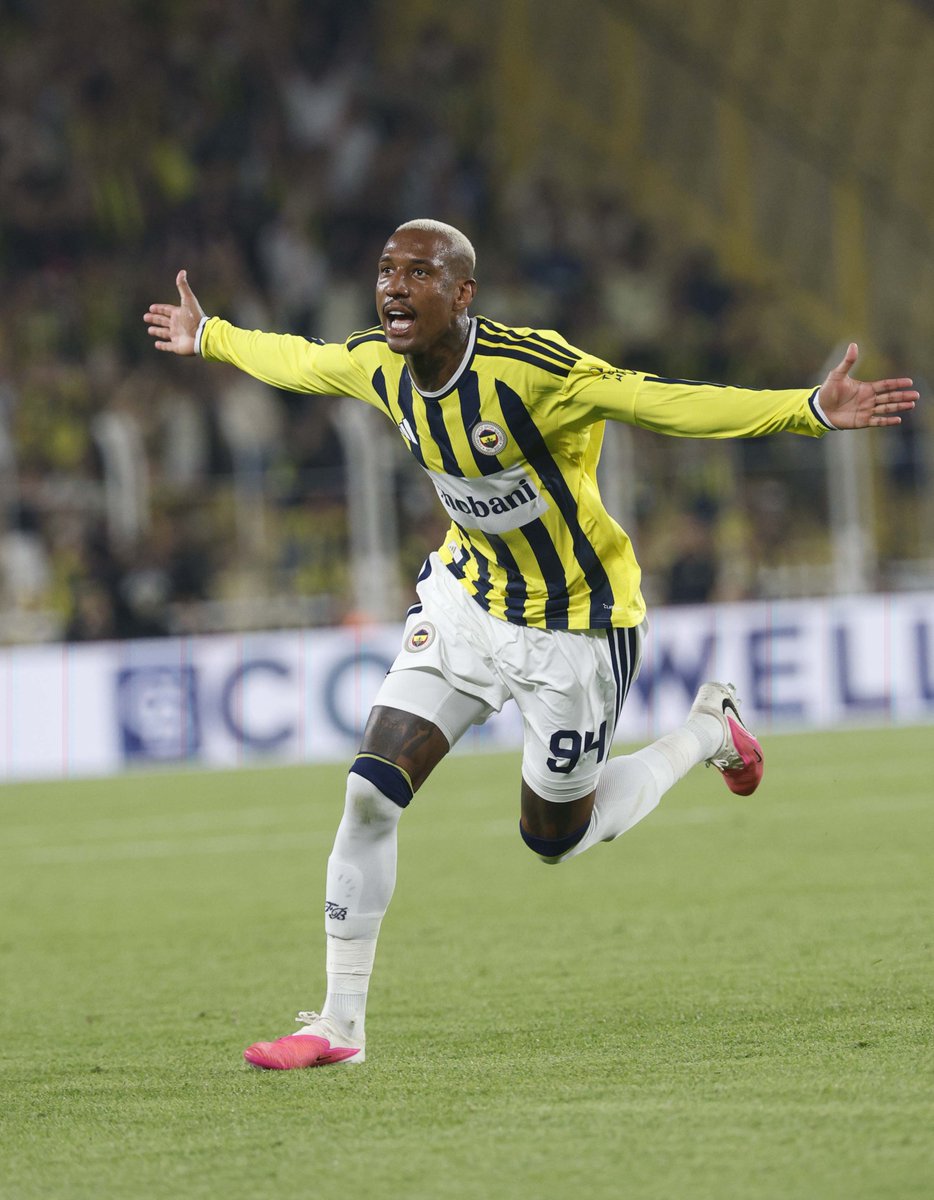yescontextfb's tweet photo. 🚨 Talisca:

“Oyun ve kadro kalitesi olarak gittikçe güçleniyoruz bunu tüm takım fark ediyor. Şampiyonlar Ligine katılmak dışında hiçbir şey düşünmüyoruz!” https://t.co/A36vQhT5sT