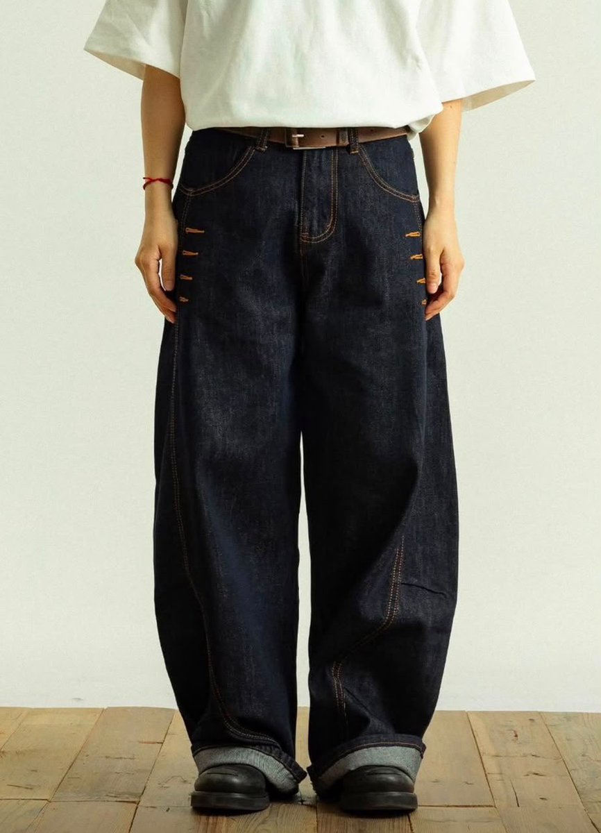 Flipsbytofunmi's tweet photo. SCIMITAR BUTTON JEANS
M-2XL https://t.co/SdBtukqd1S