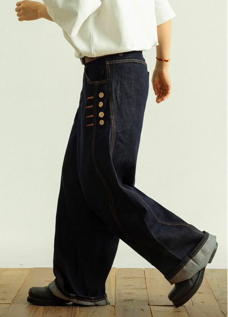 Flipsbytofunmi's tweet photo. SCIMITAR BUTTON JEANS
M-2XL https://t.co/SdBtukqd1S