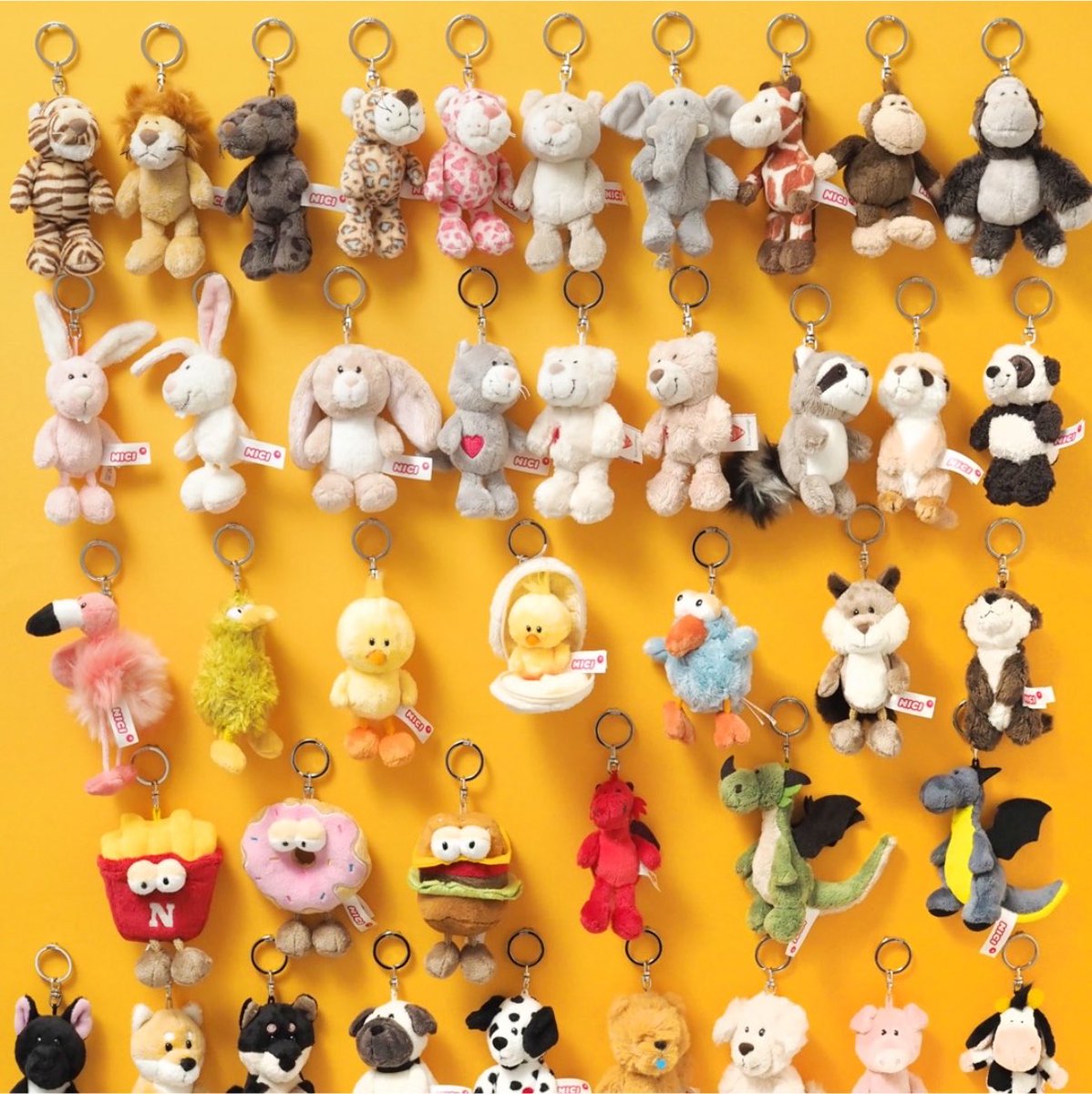 ichijiku_ol's tweet photo. かわいすぎるショップを発見🐻🐶🐧🐭
https://t.co/FGmT3FkoQy https://t.co/j5VSYo9sw7