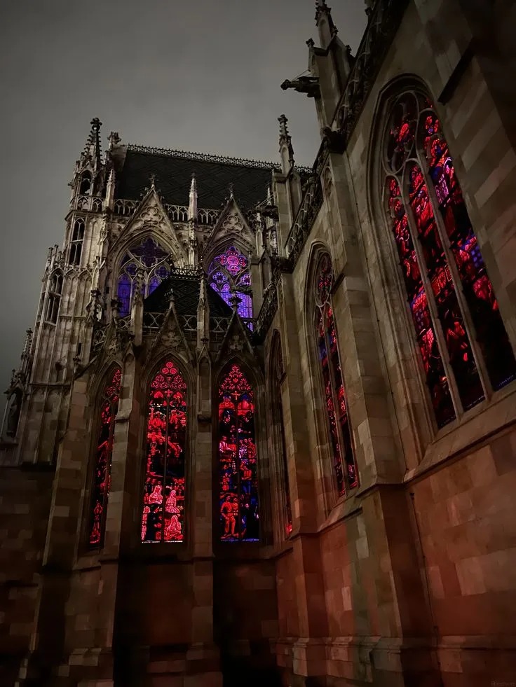 BiancoDavinci's tweet photo. Votiv Church in Vienna. https://t.co/rPTlr9OTUX