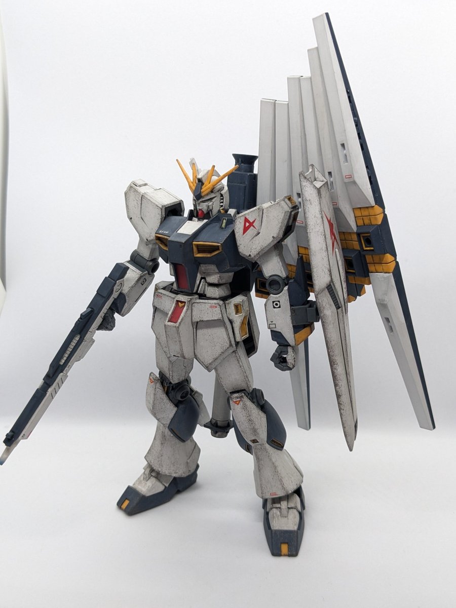 今月作ったプラモ晒そうぜ #νガンダム EGのνガンダムです。 久々に