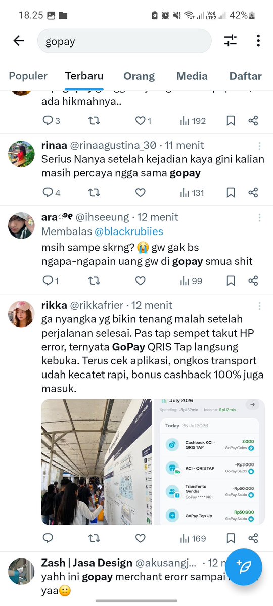 adhesw8's tweet photo. @rinaagustina_30 Nohliat, buzzer sampah promosiin gopay setelahgangguan https://t.co/o8jvk7PunM