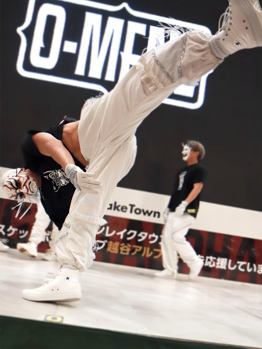 o_mieeeno's tweet photo. 蹴られるかと思うほどの圧🔥

#隈取 さん
#OMENZ
#百戦錬磨琉 https://t.co/wZ2FUxr6lm