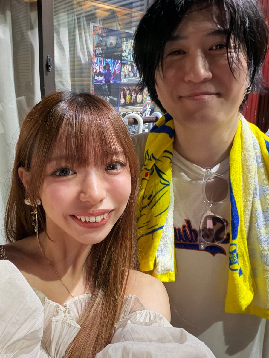 ____No_13's tweet photo. 周年月間にアンバー来てくれて嬉しい🍒
豪雨の中ライブハウスに行った甲斐があった✨️ https://t.co/Thmg9oX5ZF