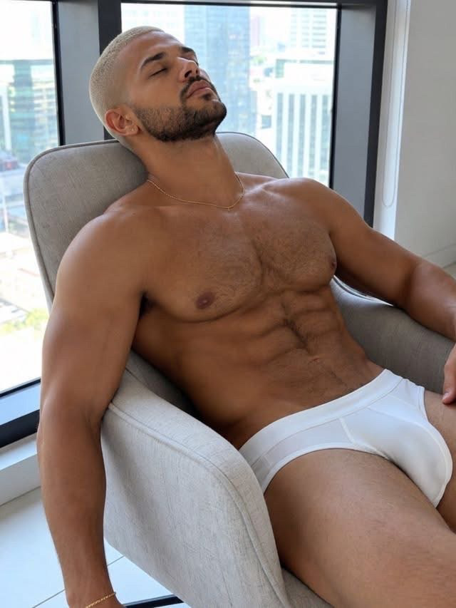 Bigbroth4u's tweet photo. Resting peacefully in white briefs. https://t.co/E5BrDkRZD4
