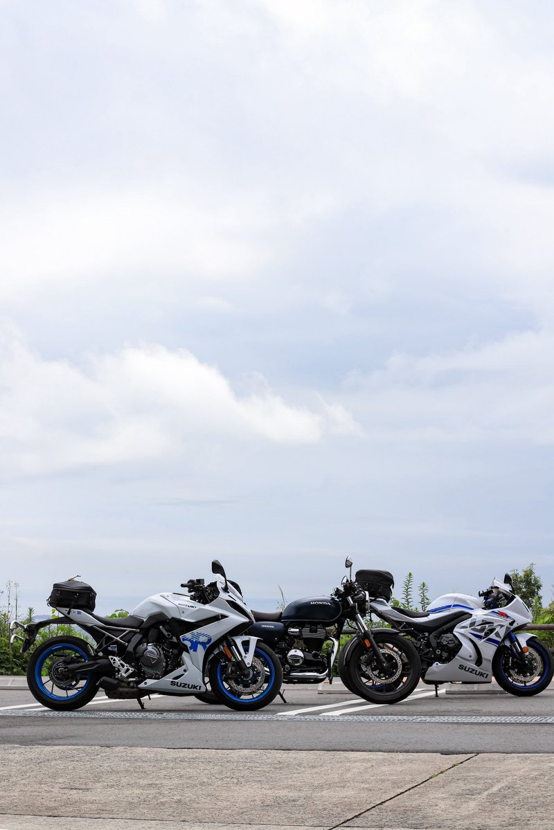 chanrii_20's tweet photo. バイクで行ったけどめっちゃ涼しくて昨日、今日で大正解！？
雨もそんなに降らなかったし✨️
でも予報が大雨だから早めに撤収しなきゃだったのは悲しかった🥹
ご飯の量も多くて食トレだった🤣 https://t.co/F2gIm2ZqVD