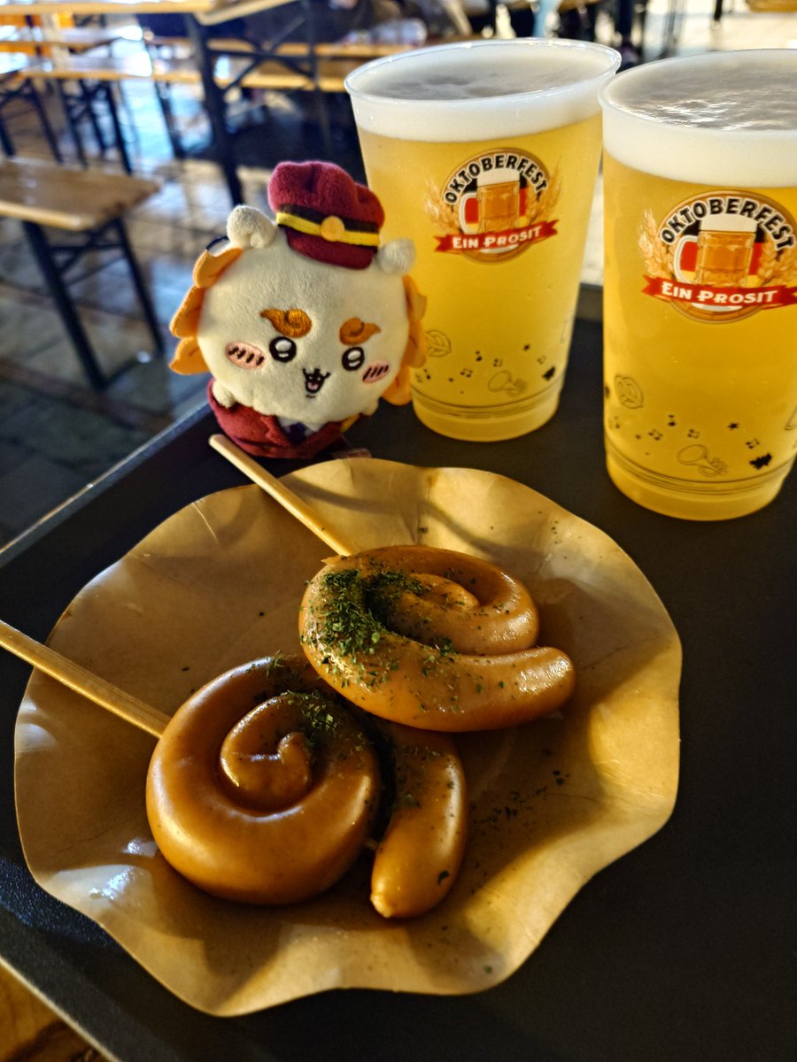 bonne1014's tweet photo. 飲んだー
今月末締めの仕事終わらしたので
お祝い
元上司呼び出して🤣 https://t.co/U0lXBmxswQ