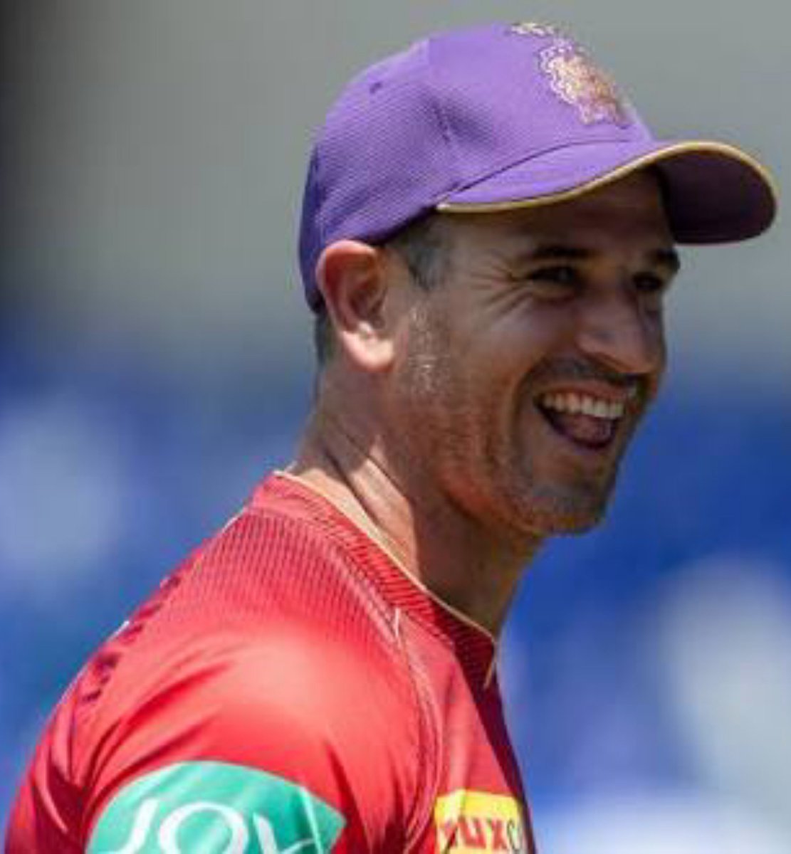 Realsuperkings's tweet photo. 🚨 TENDO WANTING TO COME BACK HOME TO KKR?! 💜

- Ryan ten Doeschate is pushing for a reunion with Kolkata Knight Riders!

Dishant Yagnik Likely Sacked.🤔

                         ✍️   [Rev Sportz] https://t.co/dqszAjY2Ag