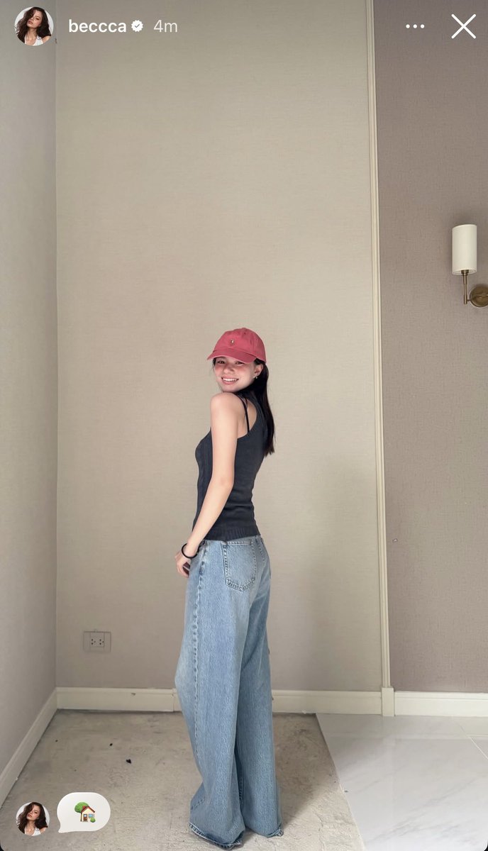 beckyfanclub05's tweet photo. 📸 💜 : 𝗯𝗲𝗰𝗰𝗰𝗮

🏡

#beckysangels #BeckyArmstrong #BeckyEntertainment https://t.co/TV2zM9ttd8