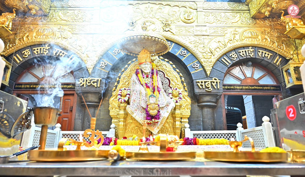 SSSTShirdi's tweet photo. *!! ॐ साई राम !!*
*श्री साईबाबा संस्थान विश्वस्त व्यवस्था,शिर्डी*
*!! ॐ Sai Ram !!*
*Shri Saibaba Sansthan Trust, Shirdi*
≈≈≈≈≈≈≈≈≈≈≈≈≈≈≈≈≈ 
*आरती : माध्यान्ह आरती*
*मंगळवार २८ जुलै २०२६*  
*Aarti :-Madhayan Aarti*
*Tuesday 28 July 2026* https://t.co/Rj3IAusG0d