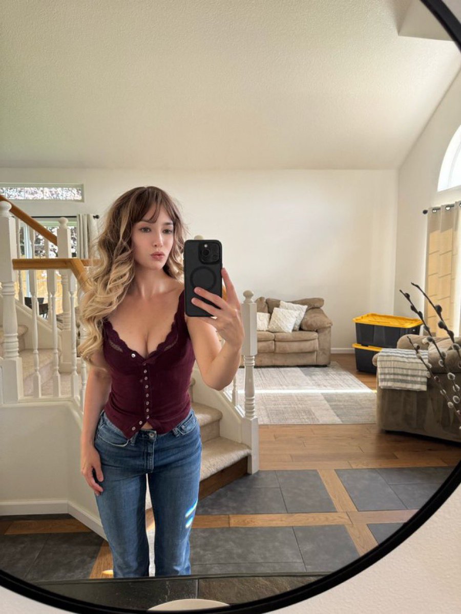 evileviie's tweet photo. School is back in session 🩷✏️ who is paying for my fall term?

Findom PayPig chastity beta humiliation forced into x cuckhold parental control nsfwtwt joi cbt cie cryptosub muscle mummy feet soles toes relapse https://t.co/lSh98GlnSE