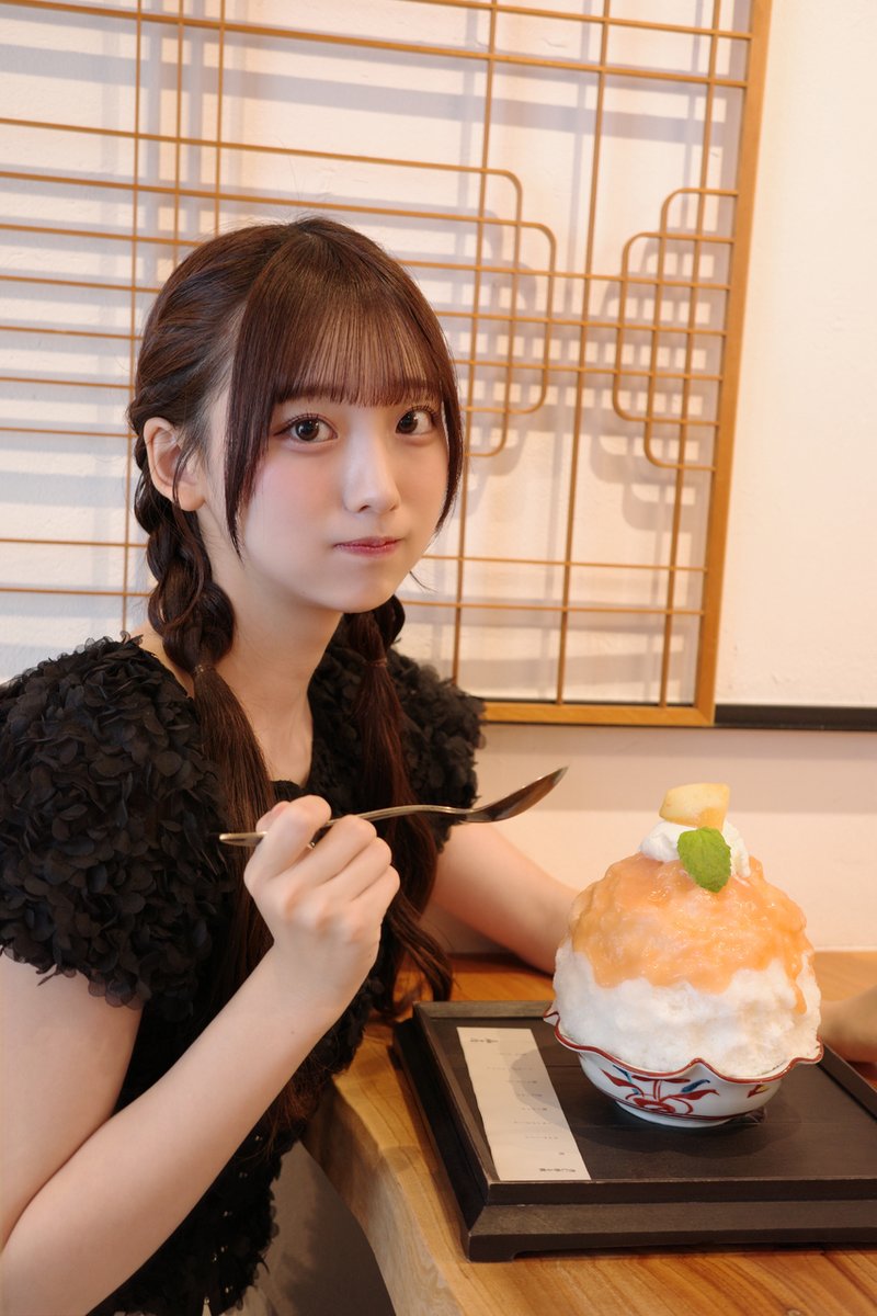 hinatazaka46's tweet photo. 【ブログ更新☀️ 大田美月】 ワクワクの連鎖 https://t.co/QQYkcGjY5f #日向坂46 #大田美月 https://t.co/qwAKvKkLcO