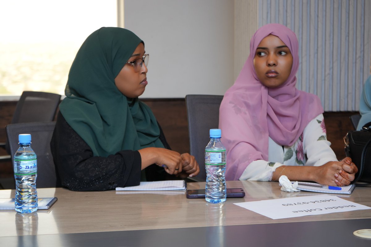 UbahAnd's tweet photo. Through the SDC Project, we trained CSO members and young activists to bridge the generational gap in GBV prevention advocacy, strengthening collaboration and collective action for safer, more inclusive communities.
#SDCProject #EndGBV #YouthLeadership #GenderEquality #Ubah https://t.co/AuEdZzKsjw