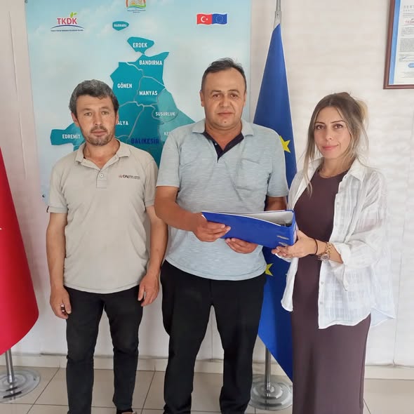 TkdkBalikesir's tweet photo. Yatırım tutarımız toplam 190 Milyon TL

Yatırımın sonunda ödenecek hibe yaklaşık 90 Milyon TL https://t.co/IBGRYMjTIi