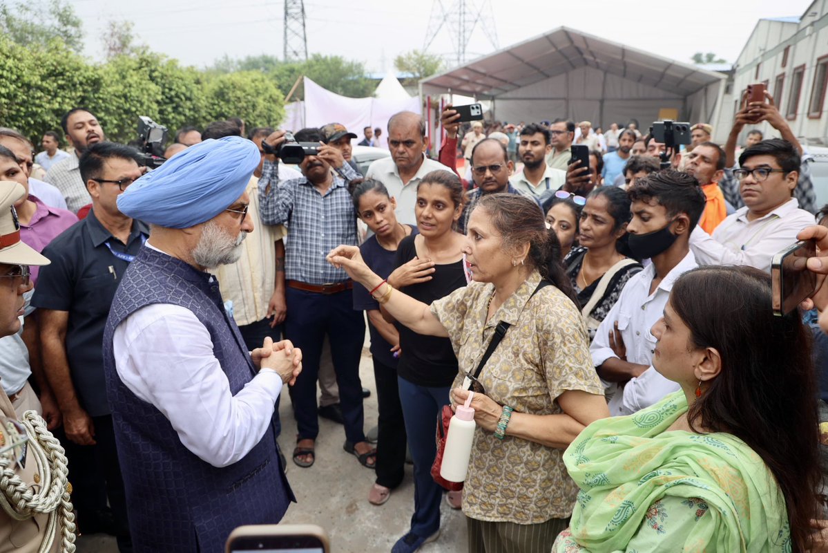 LtGovDelhi's tweet photo. Laid the foundation stone of a modern dog shelter at Sector-29, Dwarka today, to be developed by @MCD_Delhi along with Hon’ble Mayor Shri @praveshwahi Ji, Hon’ble MP Shri @RamvirBidhuri Ji, Hon’ble MLA Shri @kgahlot Ji, and other distinguished guests.

Spread across approximately 6,050 square metres, the facility will provide safe shelter, care and rehabilitation for stray dogs with modern infrastructure designed to ensure their welfare and well-being.

Also visited Delhi’s only cremation centre for small animals, and advised MCD to actively involve animal welfare organisations, dog lovers, veterinarians and subject experts so that their experience and knowledge help shape these initiatives in a sustainable and compassionate manner.

This project is a fine example of public-private partnership, with the GMR Varalakshmi Foundation’s CSR support enabling its development at zero cost to the MCD, further strengthening Delhi’s commitment to animal welfare.