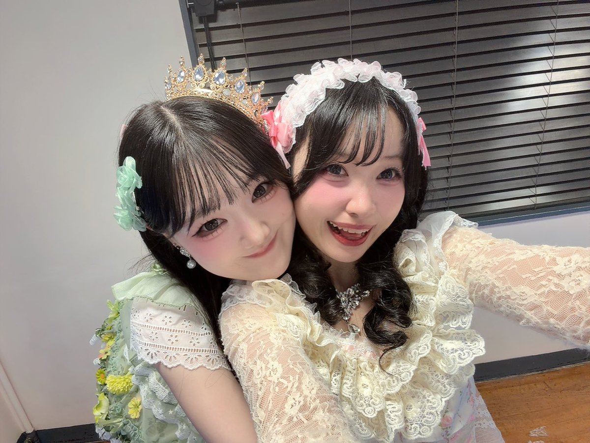 tsukidayo1234's tweet photo. ごんかなとりん！！！
衣装かわちいね🫶🏻🫶🏻 https://t.co/DOllOeDFdY