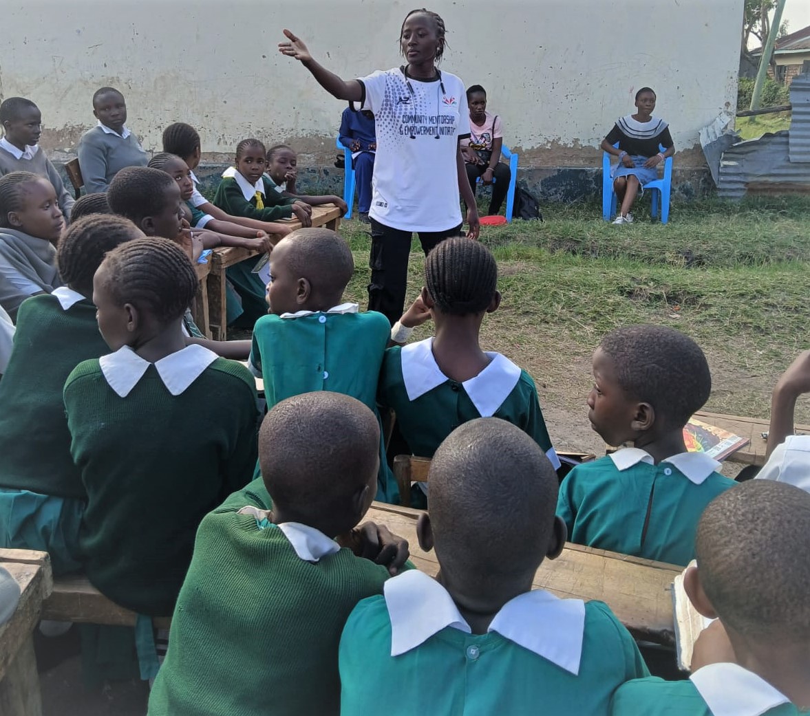 ComeInitiative's tweet photo. @ComeInitiative through the #jijueprogram trained leaners at
Orongo Junior School on Mental Health Awareness Mitigation Practices -Look ,Listen and Link to identify signs , offer support and link to care
#comeinitiative #jijueprogram #youthmentalhealth
DW Akademie https://t.co/HFFiZJAlTG