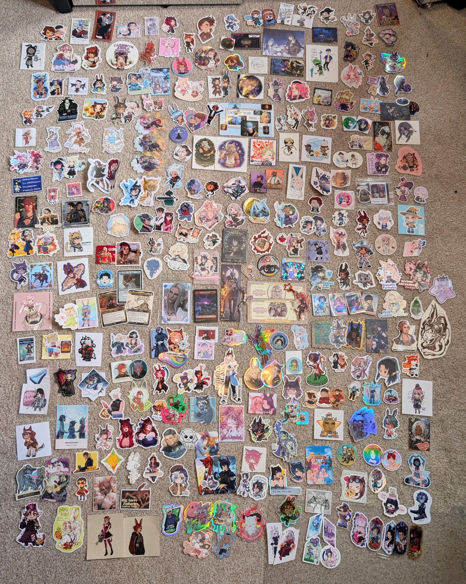 sapphoi_'s tweet photo. MY GOSH. Here is the #FanFestWOLExchange haul!! I had to move furniture to get it all in yo. 🥹
I'm absolutely blown away. It was my first time ever trading art and everyone was SO KIND AND SO TALENTED!! Thank you to everyone!!! Can ye spot yer WOL? 👀

#ffxivfanfest https://t.co/MHUT1qkG6g