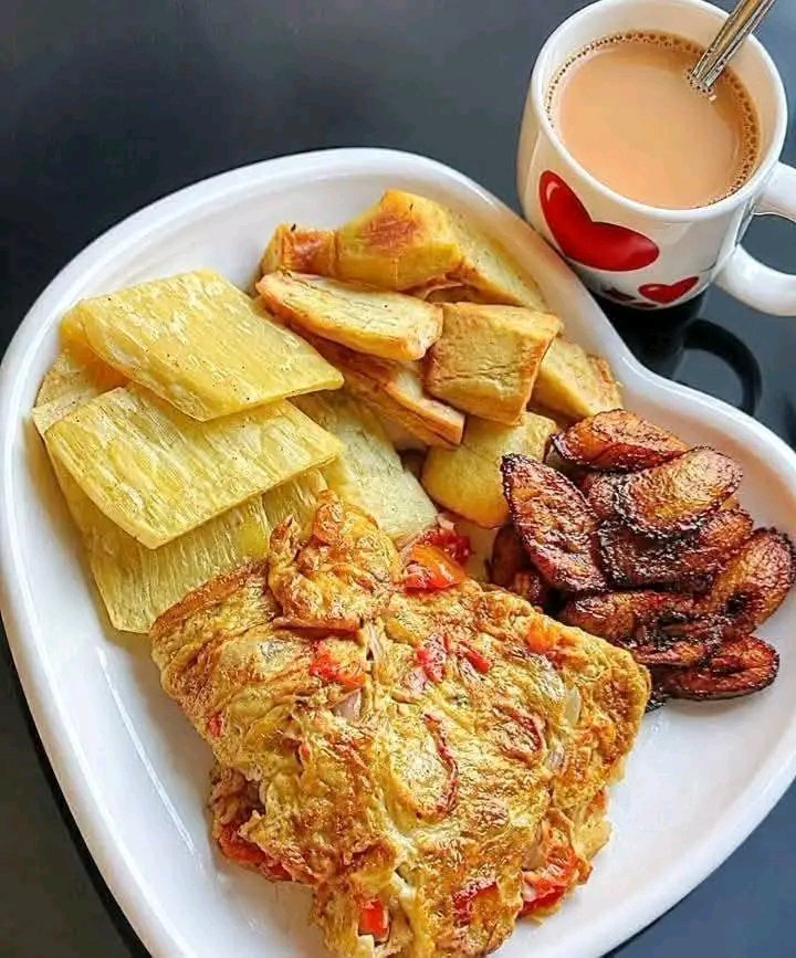 SamuelC48108's tweet photo. Let me eat first before playing today game https://t.co/SW4C5GUZzR