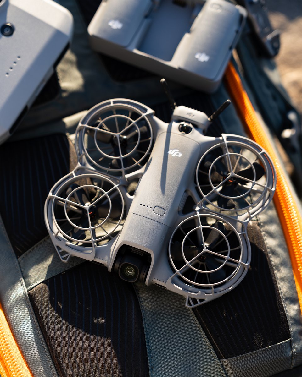 DJIGlobal's tweet photo. Battery full. Remote locked in. 34 minutes of 4K waiting to be used. DJI Neo 2 is ready — the sky won't wait.
🎥: darylswalker #DJI #DJINeo2 https://t.co/eXj2NXEo3Z