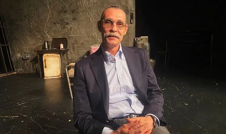 etkiIihabery's tweet photo. Etimesgut'ta CHP'li meclis üyeleri ve CHP ilçe örgütü, YENİ Parti'ye geçme kararı aldı.

Etimesgut Belediye Başkanı Erdal Beşikçioğlu'nun ise CHP'de devam edeceği öğrenildi. (Deniz Zeyrek) https://t.co/tNISDDqVod