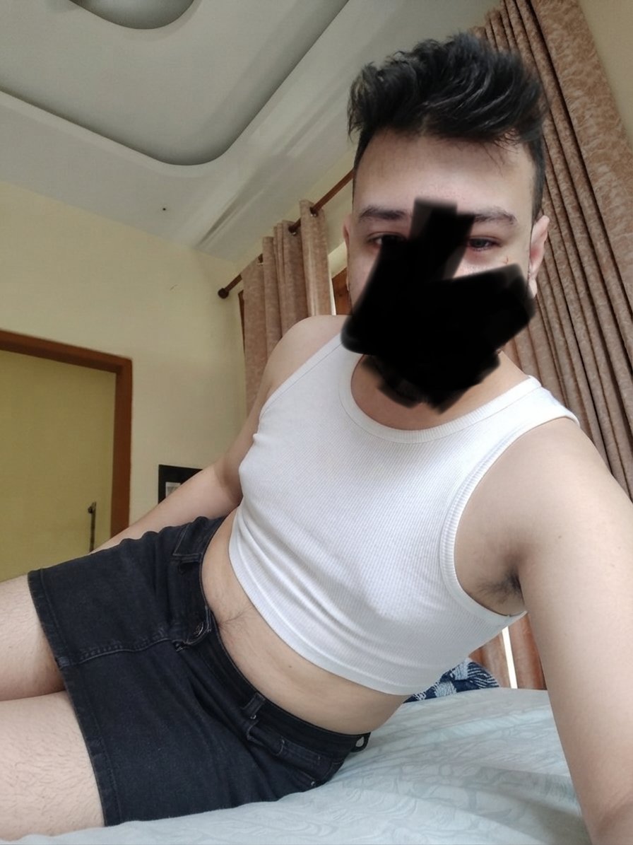 sissycuddle's tweet photo. #hslut #sissy #mbull 🥰 https://t.co/59WmH8qBip