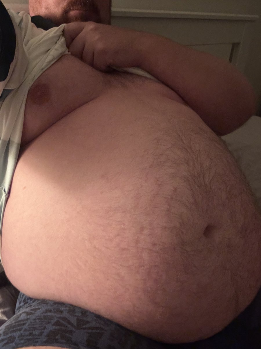 overfedbelly's tweet photo. https://t.co/fBkuP40mLU