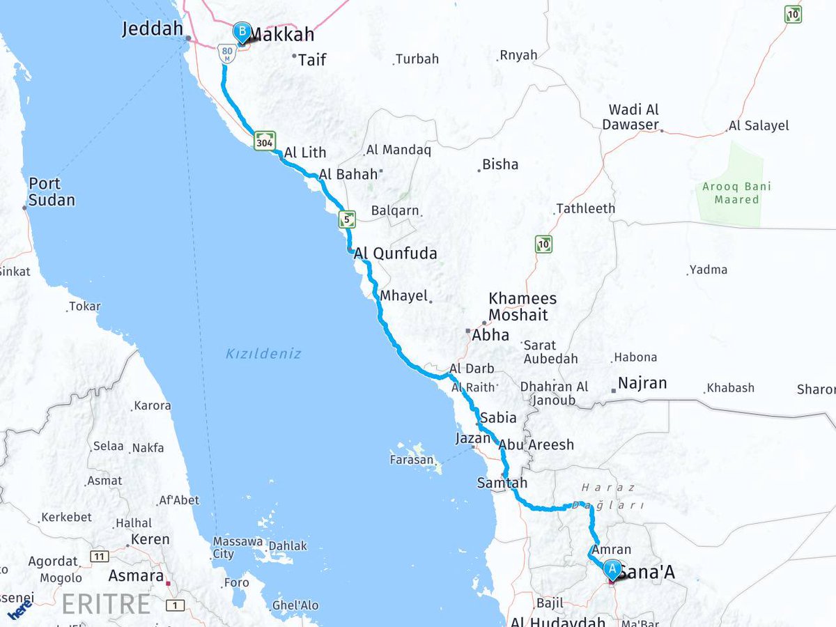 ilbey_44's tweet photo. 🔻SESSİZ SAVAŞ🔻
MEKKE’nin FETHİ Operasyonu📍

Ras’al Muvaj’dan kara harekatına başlayan YEMEN ordusu, Mekke şehrine doğru ilerliyor! 680 km kara intikal harekatı sırasında şiddetli çatışmalar oluyor!
Yemen ordusu güzergah üzerindeki bir çok Suudi askeri kışlasını ve karakolu ele geçirdi!
130 km içeriye giren Yemen ordusu, havadan füzelerin hedef yumuşatması ile ilerliyor!
50.000 personel ile yapılan harekata SuudiArapları da destek veriyor!

“Mekke’nin Fethi” operasyonu çok kanlı çatışmalara sahne oluyor!
Kızıldeniz kıyısı boyunca tüm yerleşim yerlerini alarak Mekke-Medine hattını açmak isteyen Yemen Ordusu’nun hedefinde Ürdün var! Ordunun sayısı her geçen saat gönüllü milislerle artıyor!

Nihai hedef için İsrail’e Karadan girmek olarak belirlenen “KUDÜS FETHİ”
deniliyor!

Başta Somali olmak üzere, Sudan,Cibuti gibi ülkelerden de gönüllü “şehadet hacıları” denilen gönüllüler de katılıyor! Kızıldeniz kıyısı boyunca karaya paralel olarak tekneler ve küçük gemilerle de ilerleyen orduyu, İran havadan füzelerle koruyor!
3 günde 130 km içeriye giren ordunun ilerleyişi Arabistan’da sessizce izleniyor! Suudi ordusu direnemiyor!

Irak Halk seferberlik güçlerinin de kuzeyden harekete geçeceği iddiası var!