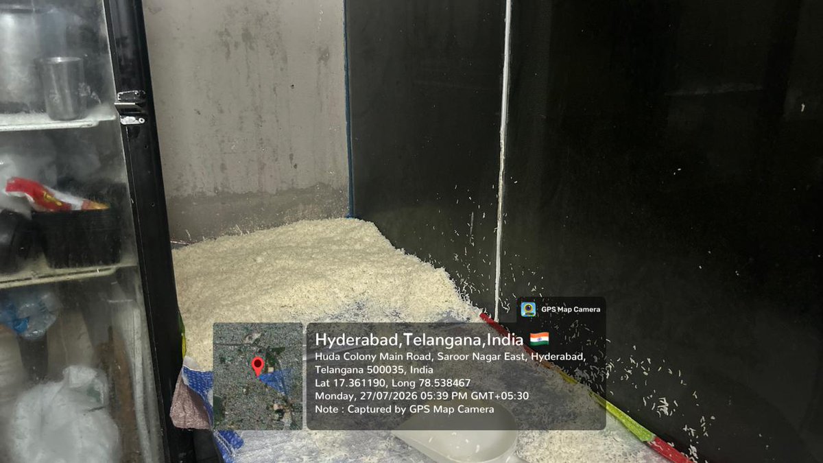 c_tgsafe's tweet photo. @CFS_Telangana - Food Safety Officers inspected M/s Vennela Food Court, (Vennela Bakers and Chinese), Saroornagar on 27.07.2026.
Serious food safety and hygiene violations were observed, including:
- Operating without an FSSAI licence
- Prepared food kept near drains, on newspapers & 
   without proper wrapping/labelling
- Broken eggs used for preparation
- Poor personal hygiene of food handlers
- Unhygienic kitchen, washing area & greasy exhaust
- Lack of medical fitness & pest control records

Appropriate action has been initiated under the Food Safety and Standards Act, 2006.

Food Business Operators are directed to maintain hygiene, obtain valid licences, and comply with food safety regulations to safeguard public health.
@TelanganaHealth @fssaiindia @fssai #EatRightIndia