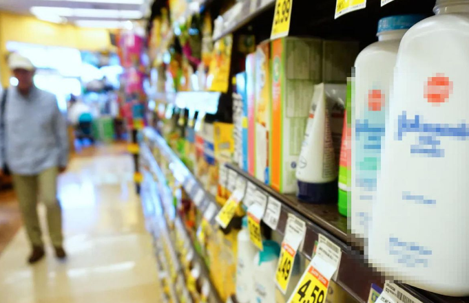 Histcontext's tweet photo. When Giants Are Cornered, Opportunities Emerge: What Does Johnson & Johnson’s $5.5 Billion Settlement Tell Us? ⚖️📉

US healthcare giant Johnson & Johnson (J&J) has proposed a $5.5 billion settlement to resolve approximately 76,000 lawsuits alleging its talc-based baby powder caused cancer.

While the company continues to maintain that its products are safe and do not cause cancer, the agreement structures the first payment for 2027 (capped at $3 billion). J&J had already pulled talc based baby powder from global sales in 2023.

Setting aside the headline numbers, what does this picture look like when we analyze the market from an opportunistic, strategic perspective? 👇

🔍 1. Pricing Uncertainty vs. De-Risking
Markets dislike bad news, but they hate open-ended uncertainty. For mega cap giants like J&J, an unquantified legal liability creates a persistent overhang on the stock price for years.

By proposing this settlement, the company caps its risk and brings predictability back to its balance sheet. While $5.5 billion sounds like a massive loss, it’s effectively a loud statement to Wall Street: "The balance sheet is being cleared, and the risk is contained."

📈 2. Fractal Opportunities and Bottom Formations
Mass litigation facing fundamentally strong conglomerates often creates an artificial price suppression:

The Opportunity Zone: Once the narrative pressure clears and the payment schedule is set, the primary catalyst weighing on the stock is removed.

Cash Flow Flexibility: Deferring the first major payout to 2027 protects the company’s short term liquidity, R&D budget, and dividend security.

J&J is effectively leaving its legacy legal baggage behind to shift 100% of its focus toward higher margin medtech and biotech segments.

🎯 Macro Playbook:
While short term headlines scare off retail investors, the exact moment legal uncertainty disappears for solid blue chip companies is often the most strategic window for long term value investors.

Markets digest defined bad news; they sell unpredictable chaos. J&J's move isn’t a defeat it’s a calculated balance sheet cleanup to pave the way for future growth.

Do you view multi billion dollar corporate settlements like this as long term accumulation opportunities, or a red flag to stay away? Let’s discuss in the comments! 💬

#JohnsonAndJohnson