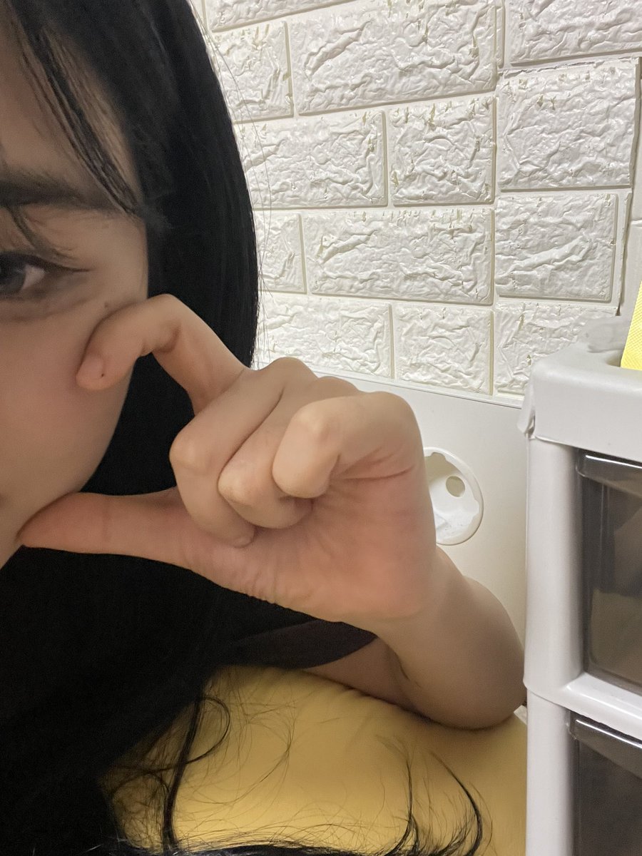 xixyu04's tweet photo. 브왁 https://t.co/NT5CAYdy8d