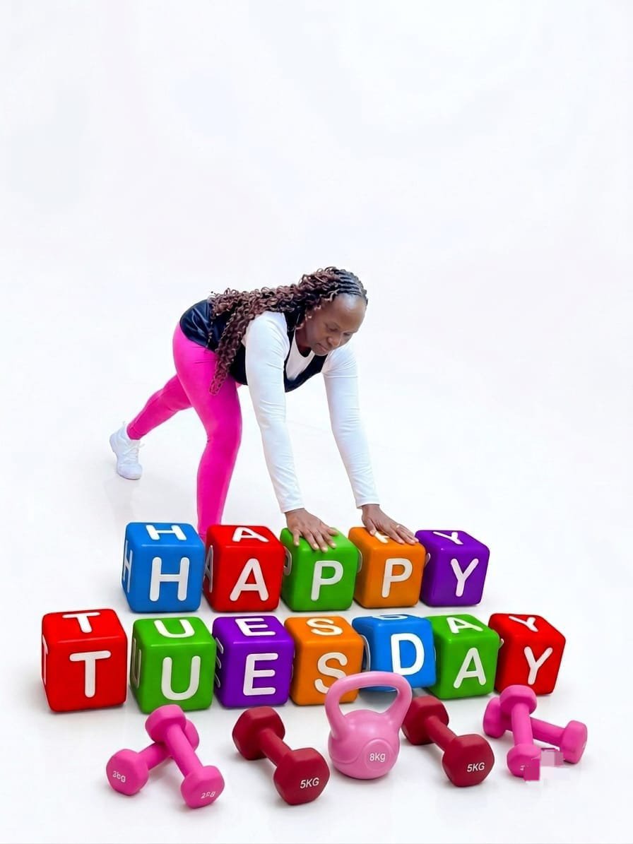 Preciousgl28392's tweet photo. 👉🏽🤜🏾Tuesday is proof that you’ve already conquered Monday. Keep that momentum going and make today count.”( coach Eva)
#uganda
#kampala
#gymgirl https://t.co/EV9vM44EGv