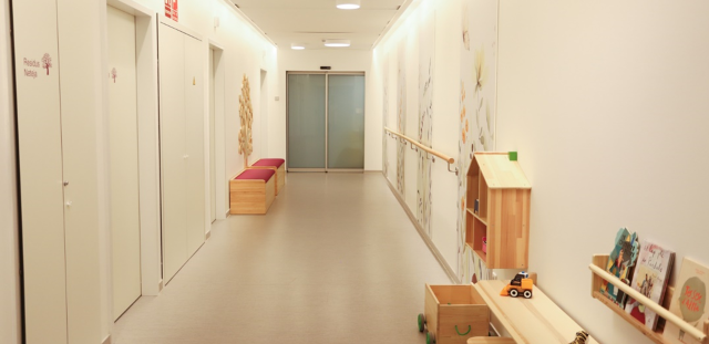 hgermanstrias's tweet photo. 🔝 S'ha consolidat com el primer i únic centre d'aquestes característiques en un hospital públic de Catalunya i de l'@icscat, convertint-se en un referent en l'atenció al naixement i rebent visites de professionals d'arreu de l'Estat com a exemple de bona pràctica obstètrica. https://t.co/QRg9X9ufpm