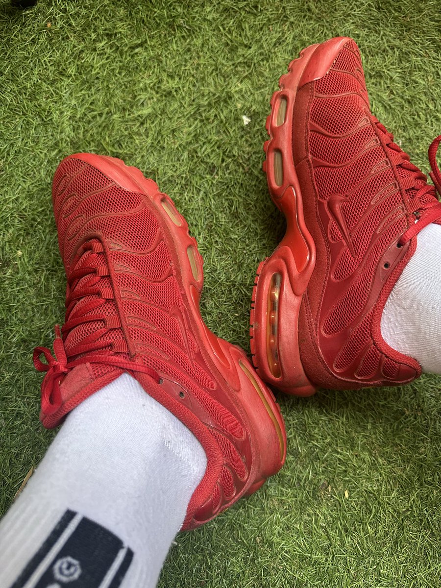 DomNikeMaster's tweet photo. Dusty. Tongue them clean Bitch. https://t.co/tByXDCo3wX