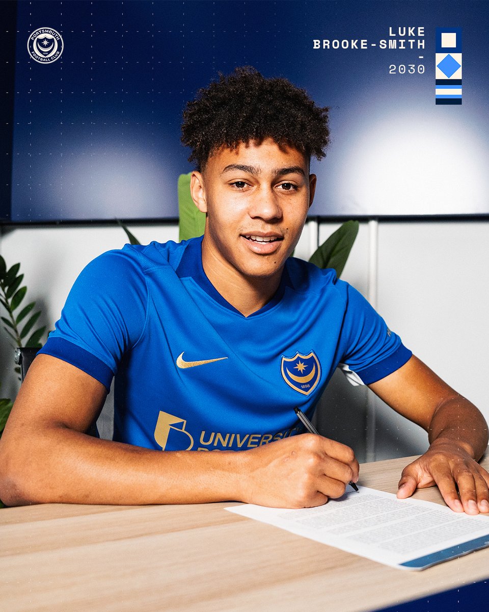 Pompey's tweet photo. ✍️ Luke Brooke-Smith arrives from Wellington Phoenix for an undisclosed fee and pens a four-year #Pompey deal!