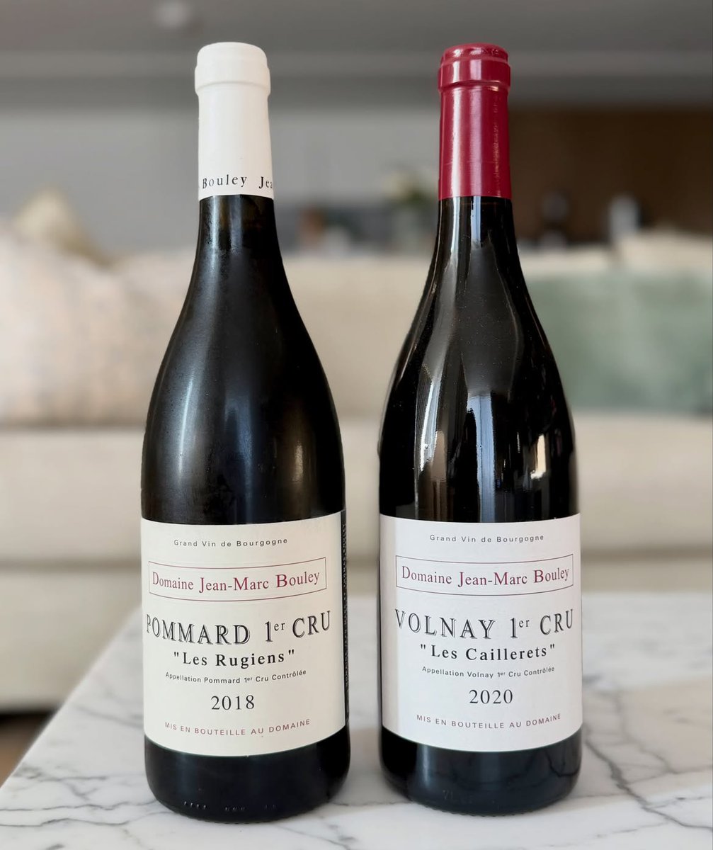 JeannieChoLee's tweet photo. Very attractive Pommard Rugiens and Volnay Cailleret by Jean-Marc &amp; Thomas Bouley who recently received the highest recognition (3-grapes, equivalent to 3-stars) by @michelinguide 👏👏👏. https://t.co/BMYpUfpiJ4