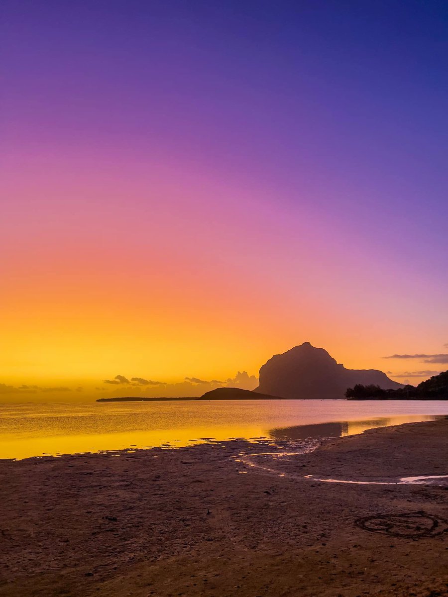 Mauritius Island tweet media