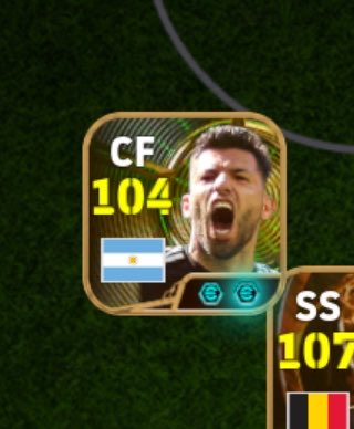 UTDBomo's tweet photo. This guy has been scoring and tormenting me every match what the he!! is this card https://t.co/nRwl59Bxtc