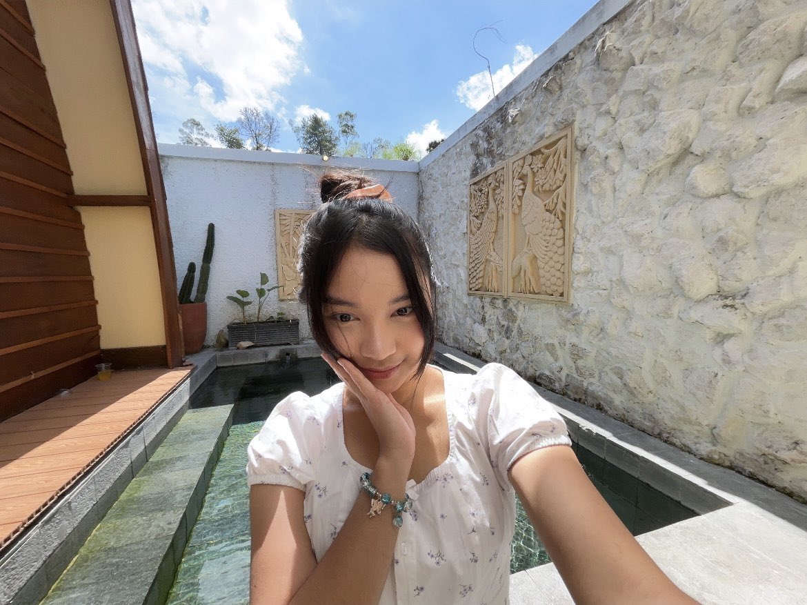 N_IntanJKT48's tweet photo. hehehheheeh #senINTAN https://t.co/GaKgPGYe3e