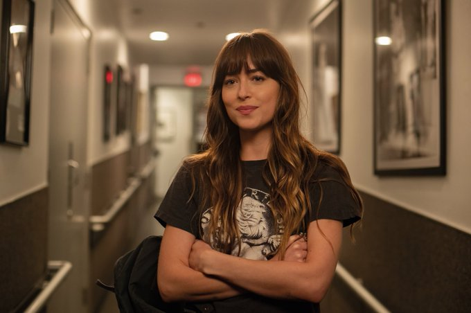 auxsal's tweet photo. Dakota johnson as maggie sherwood https://t.co/BMYVvbgceR