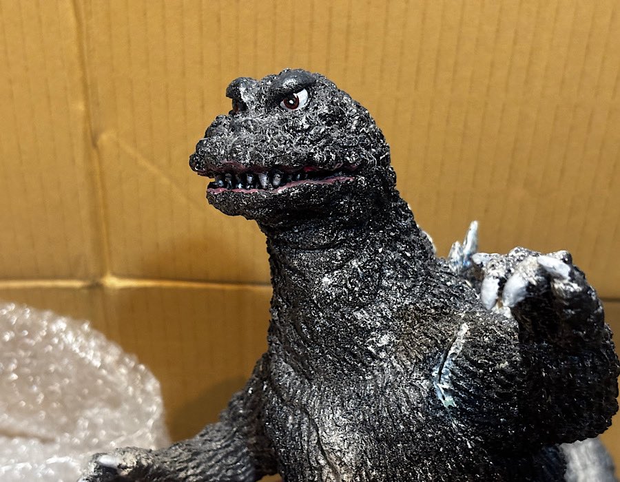 maten78's tweet photo. この大戦争ゴジラは自信作だ。ワンフェス会場で久しぶりに眺めてもそう思った。そっくりに造れたね。 https://t.co/El3EAoLigY