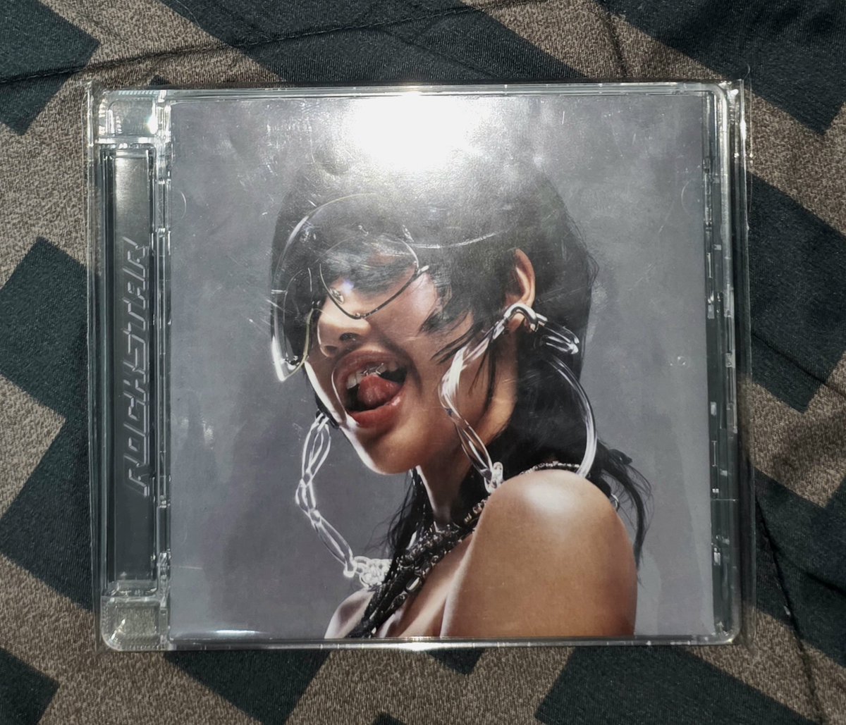 TBluebanisters's tweet photo. Hades - Melanie Martinez 🩷

- 500 บาท ✨️

(ซีลจาก tower records ซื้อที่ญี่ปุ่น)
ซีดีในซีลไม่ใช่ signed คับ

Rockstar - Lisa 🩷

- 180 บาท ✨️

( บั้มเปล่าไม่มีการ์ด เก็บอยู่ในซอง )

‼️ จัดส่งได้ 2-3 ส.ค. คับ ‼️

#ตลาดนัดสากล #ตลาดนัดmelanie
#ตลาดนัดblackpink #ตลาดนัดlisa https://t.co/T28LIGjRnX