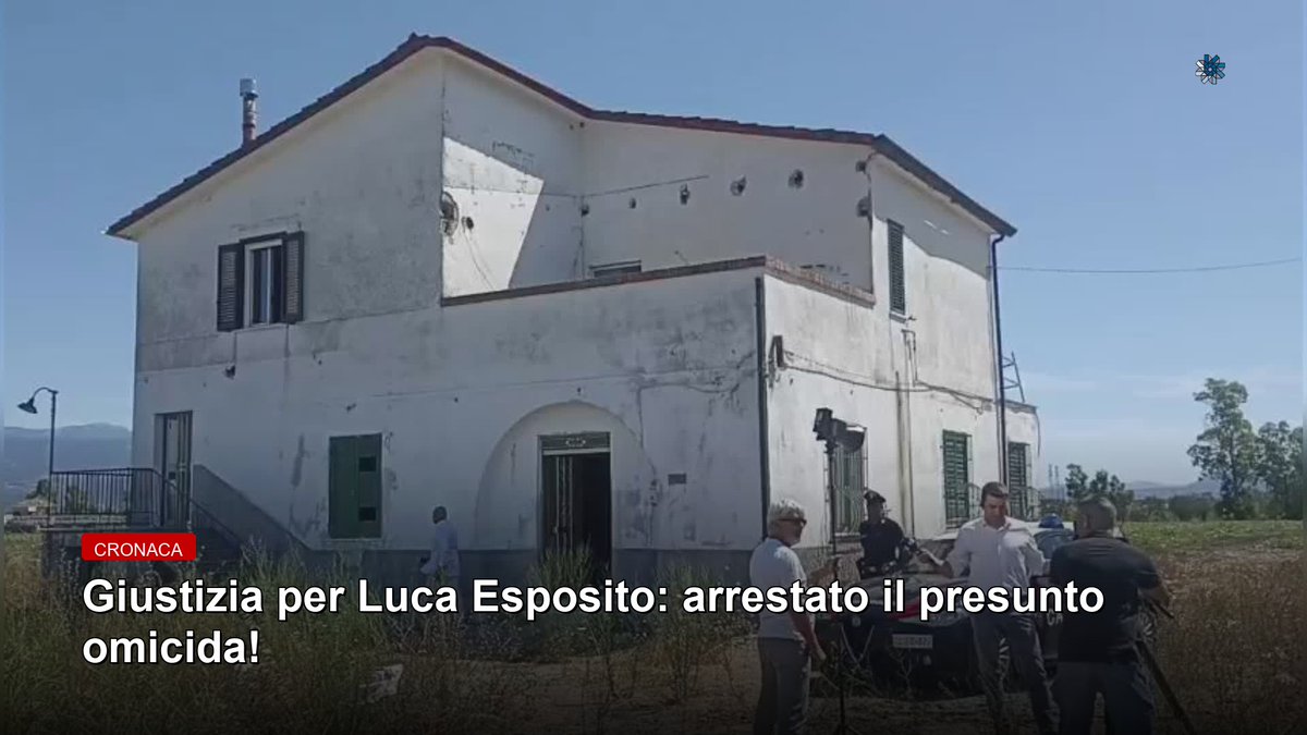 LIRATV's tweet photo. Arrestato Ridha Rahmouni, 26enne tunisino, con l'accusa di omicidio volontario aggravato per la morte del giornalista sportivo Luca Esposito. Oggi avvio degli accertamenti sui telefonini.…
👉 Approfondisci sul sito o su Liratv Play
#eseiprotagonista #annalisCalifano #Eboli https://t.co/NDUTQx5Yr3