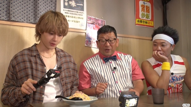 TVGweb's tweet photo. 「ドア×ドア クエスト」7/31放送🚪

料理が苦手なM!LK・佐野勇斗
名店チャーハンの再現に挑戦
パラパラ＆しっとりを目指す🍳

🔴⚫️日曜劇場「VIVANT」舞台裏も
塩﨑太智と岡部大はストーリーを大胆考察
果たして監督のリアクションは…

https://t.co/fALR6v0Qel

#ドアドアクエスト https://t.co/ZuV2qkhppr