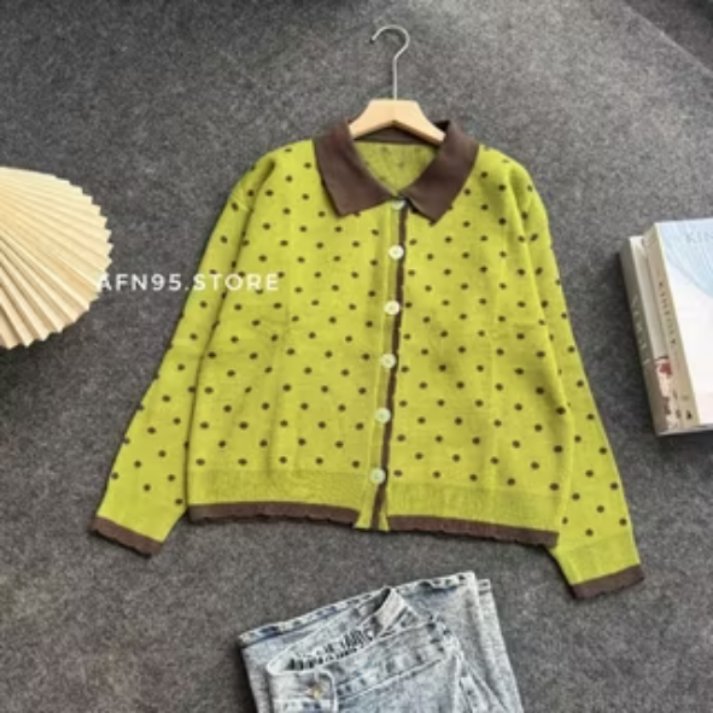 jiyukyuu's tweet photo. Cardigan rajut polkadot nihhh, unik banget perpaduan warnanya. Apalagi yang hijau cokelat kayak alpukat atau dubai chewy cookie😭🤏

📍 https://t.co/rHKEDPH7mD https://t.co/SAAke7XlOh
