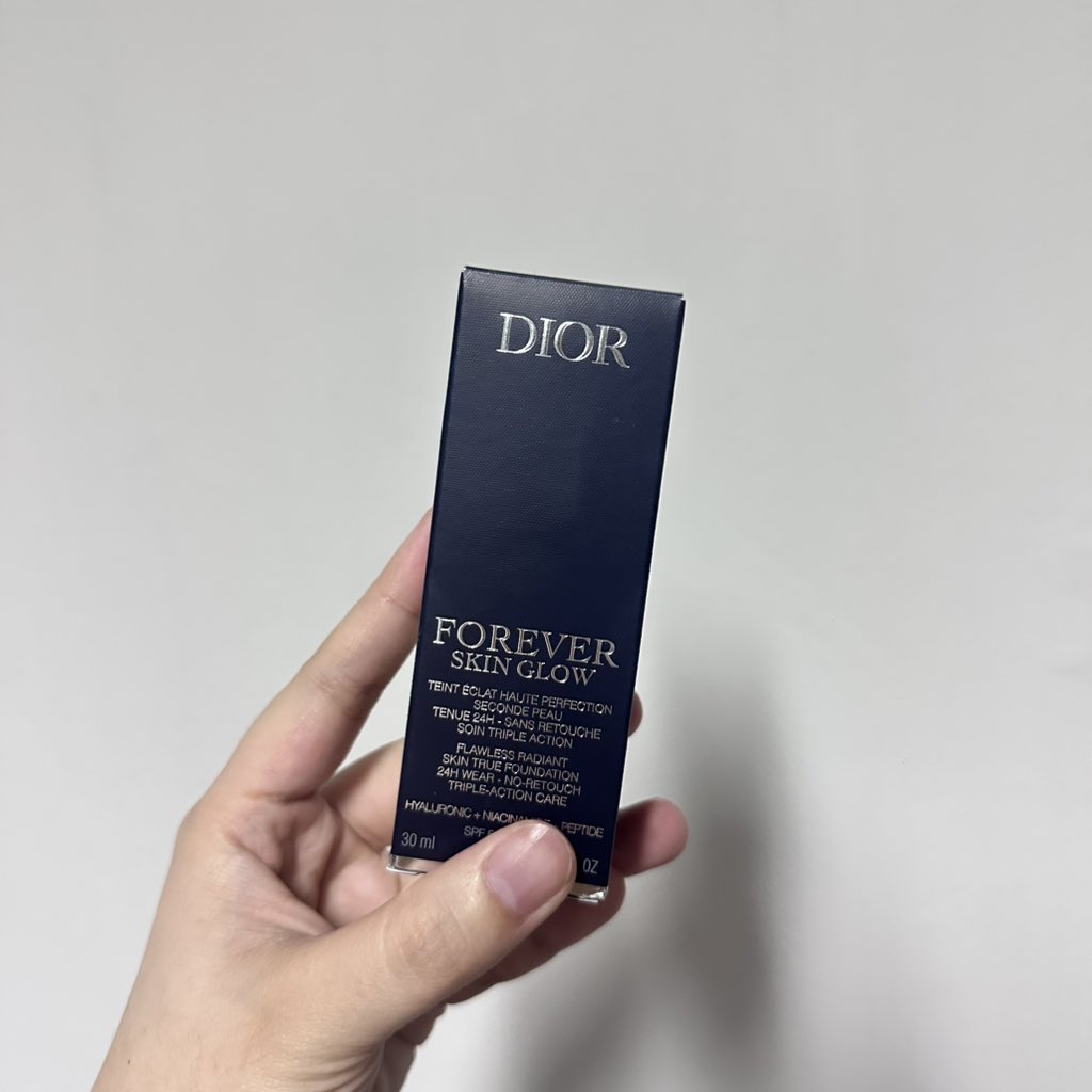 bylittlej's tweet photo. (wts) ขาย ส่งต่อ ดิออร์
รองพื้น dior forever skin glow เบอร์ 00
ราคา 1,600 บาท รวมส่ง
ใช้ 3-4 ครั้ง ป้ายญี่ปุ่น ไม่มีถุงค่ะ

#ส่งต่อเครื่องสำอาง #ส่งต่อเครื่องสำอางมือสอง #ส่งต่อdior #ส่งต่อดิออร์ #ใช้ดีบอกต่อ https://t.co/3IperSZQxY