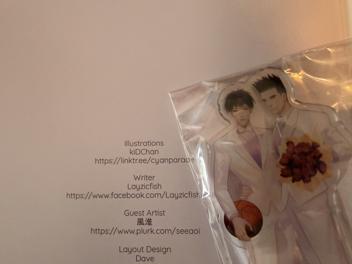 star711117's tweet photo. Didn't expect to buy a @layzicfish @cyanparade collab at HK Anicon today 😭💞 spotted it by chance in a busy hall 😂 activated my senru sense📡 https://t.co/yc1c7Ewhhl