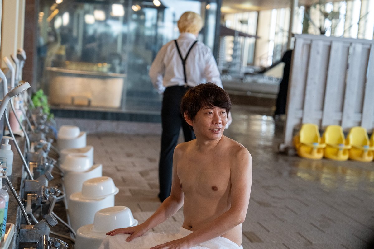 ariyoshinokabe's tweet photo. 有吉の壁 明日水曜よる7時！

レギュラー放送終了まで残り5回！

千葉県木更津の大人気スパホテル！🌛
ホテル三日月さんで爆笑ネタ！
本当に何度もお世話になりました！

THESECOND４代目王者トットが参戦
ホリケンさんが釣り上げた物とは？

お楽しみに！ https://t.co/KNYUrPOAL7